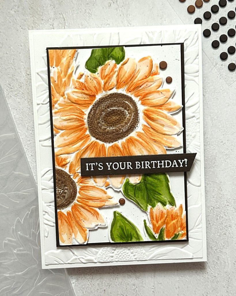Use a standard or 3D embossing folder and a Stampin’ Cut & Emboss Machine to emboss your pattern onto your cardstock.